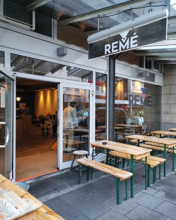 Remé Cafe